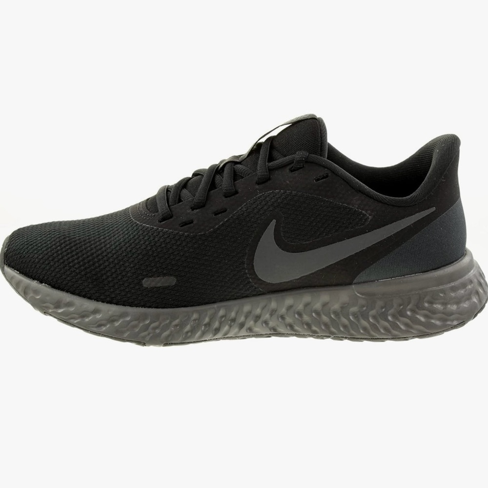 Nike Men's Black and Gray Athletic Shoes